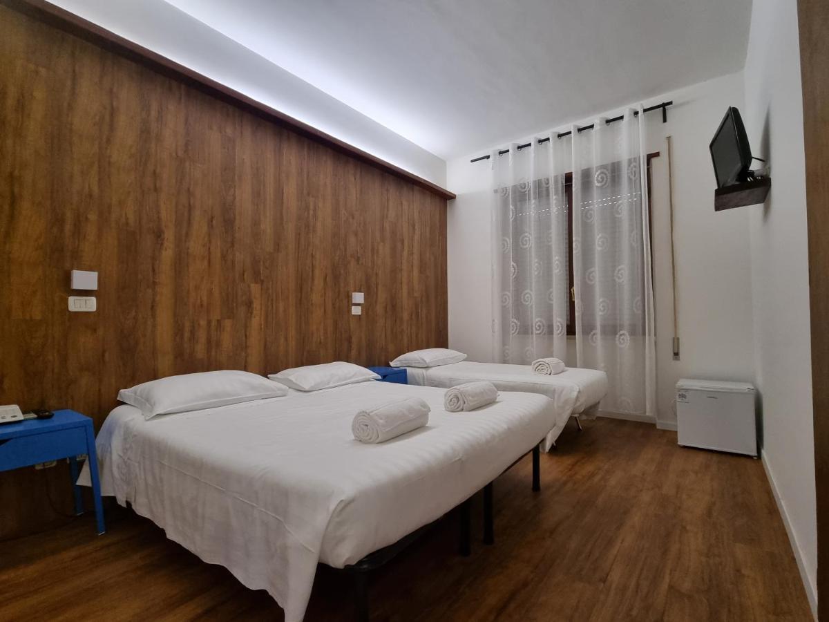 Borghetto Hotel Санта-Маринелла Экстерьер фото